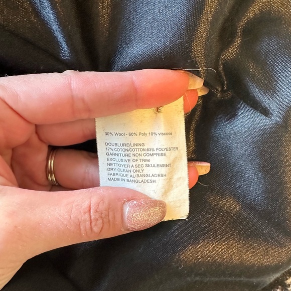 Beautiful women’s wool dress coat - Picture 3 of 3